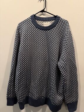 Men's Navy & White Patterned Crewneck Sweater